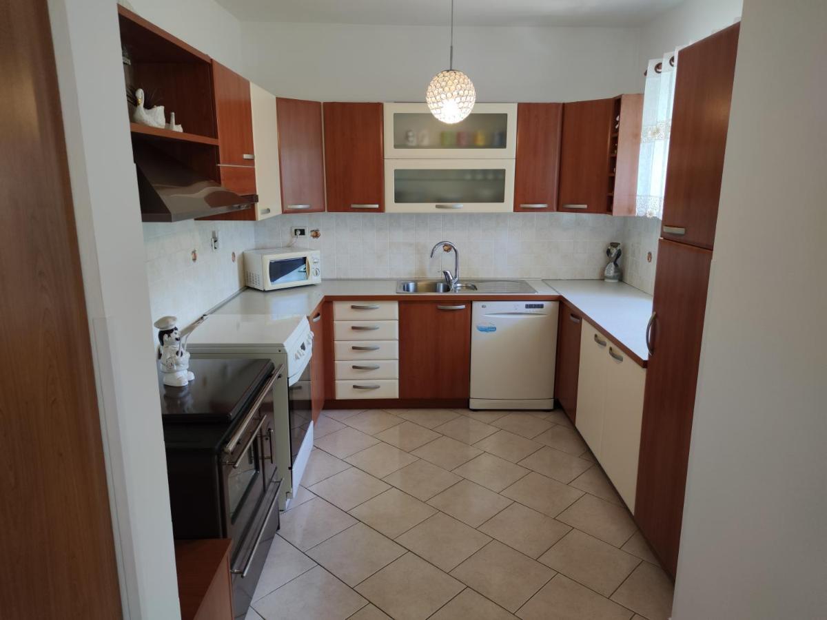 Apartment Wine & Olive Oil Mofardin Koper városi község Kültér fotó